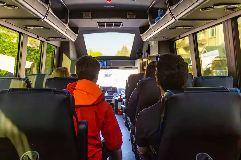 Comfortable return transfer from Calgary